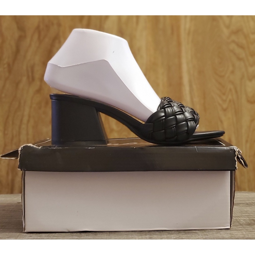 Qupid Katen Slip On Heel Shoes Women's Size 7 Black NIB